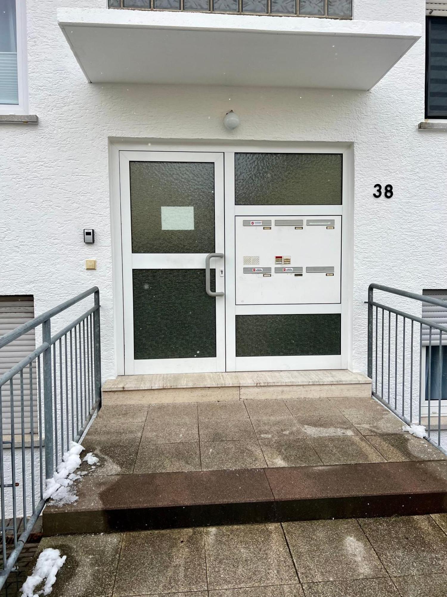 Traumhafte Kurstadt Apartment Moderne 2Zkb Balkon Pkw Stellplatz Bad Nauheim Bagian luar foto
