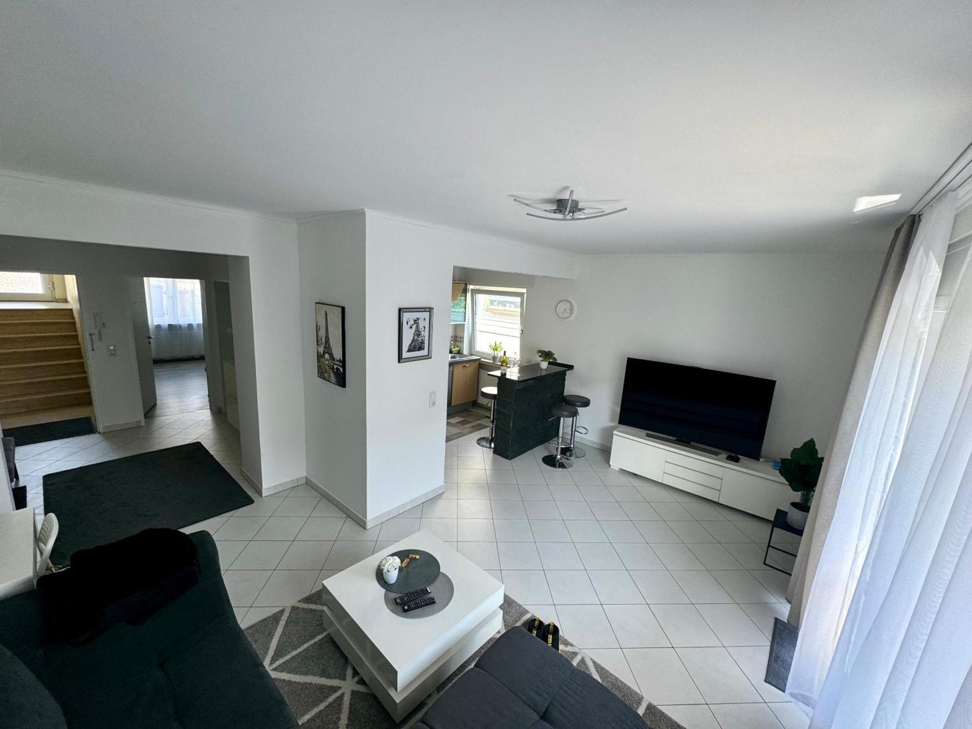 Traumhafte Kurstadt Apartment Moderne 2Zkb Balkon Pkw Stellplatz Bad Nauheim Bagian luar foto