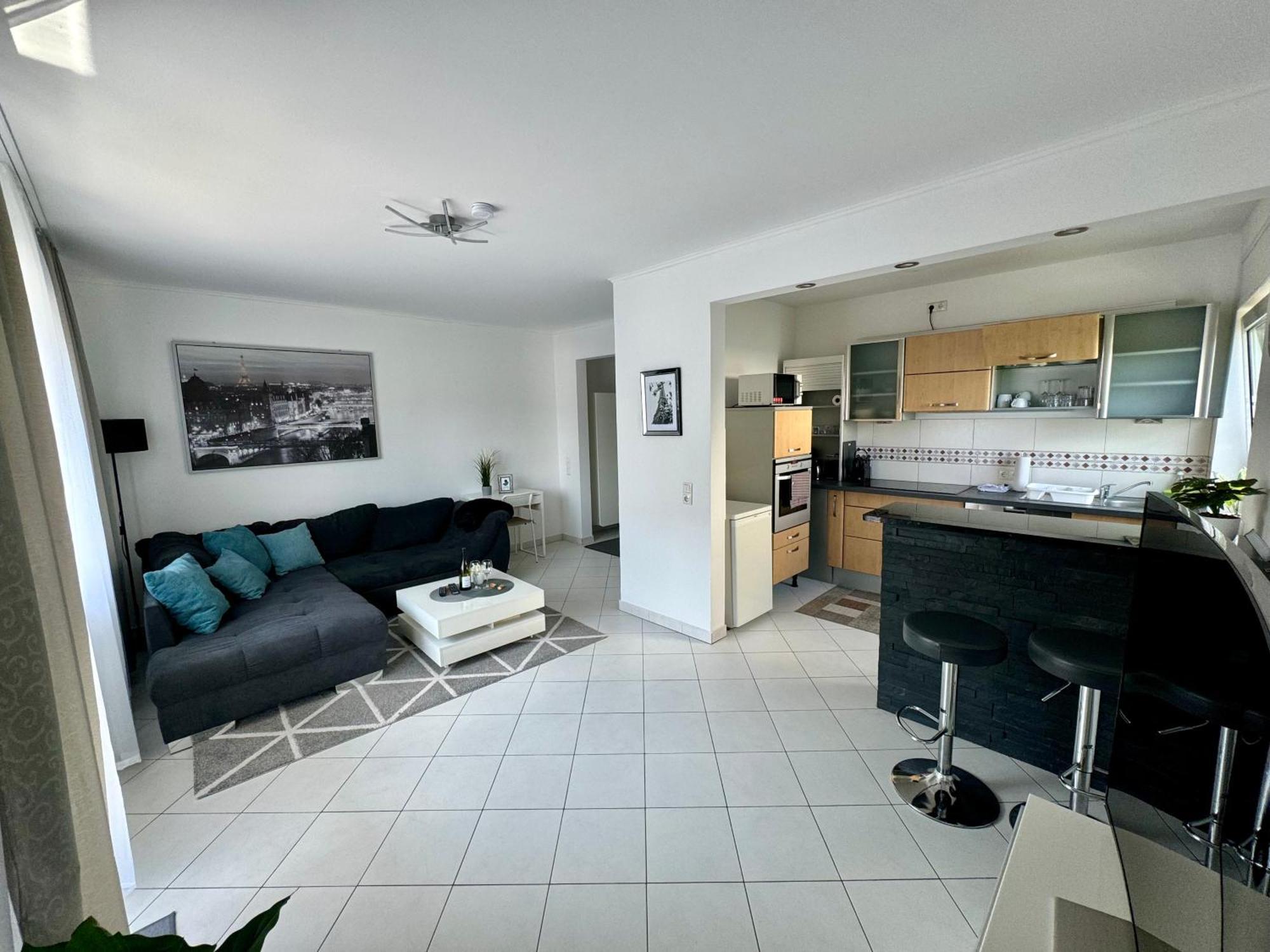 Traumhafte Kurstadt Apartment Moderne 2Zkb Balkon Pkw Stellplatz Bad Nauheim Bagian luar foto